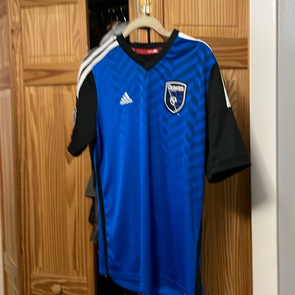 Adidas dry wick t-shirt